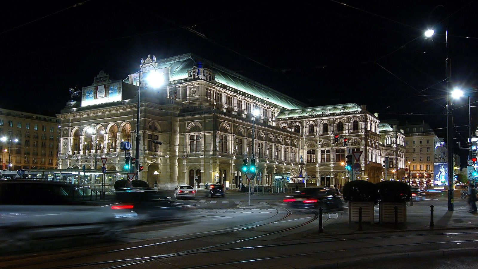 Exterior of the Vienna State Opera House on the Ringstrasse