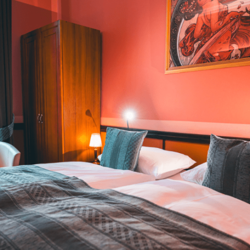 #hotel hastal room